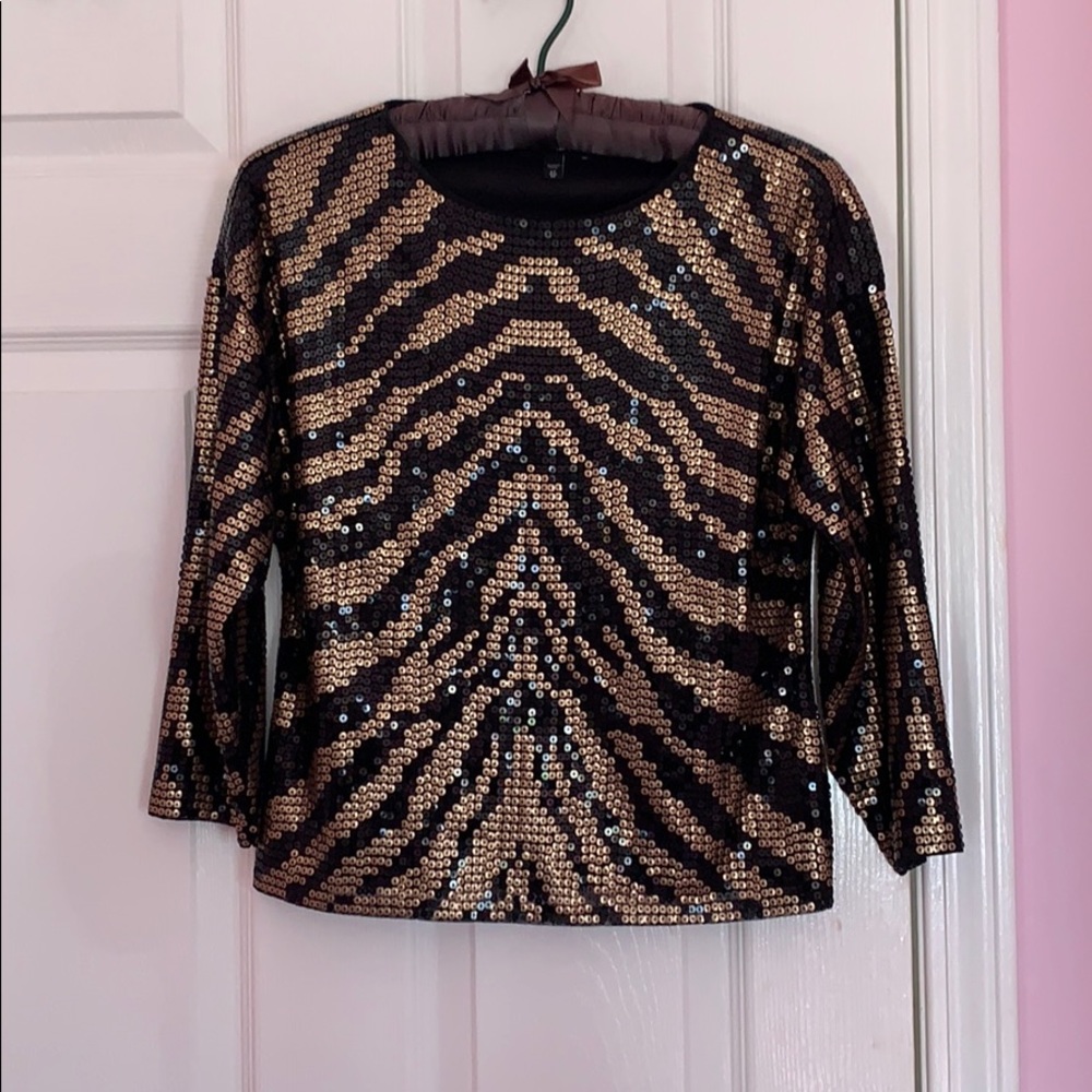 Express sequin top